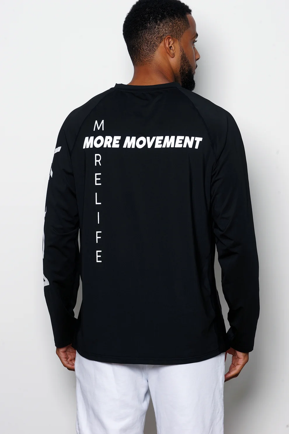 Yoga Globetrotter signature long sleeve tee black - Image 4